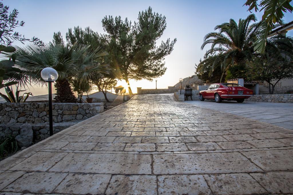 Casale Rocca Russa Villaggio Mose (Sicily)