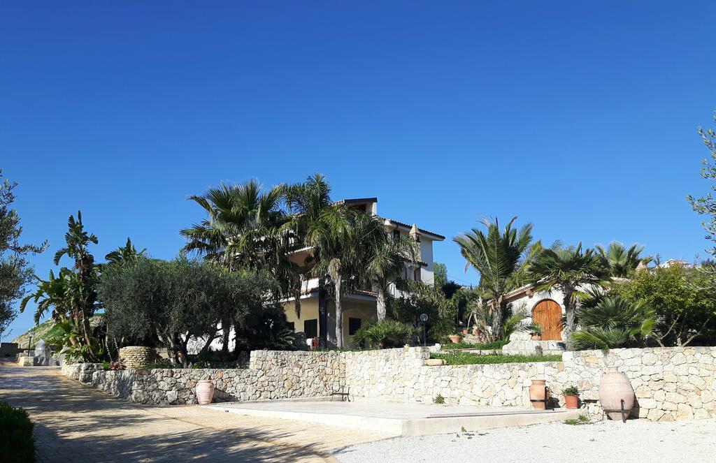 Casale Rocca Russa Bed & Breakfast Villaggio Mose (Sicily)