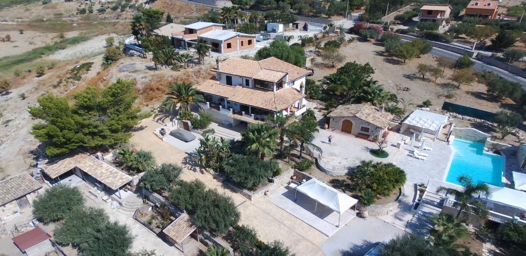 Casale Rocca Russa Villaggio Mose (Sicily)